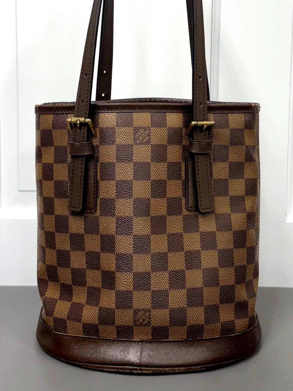 Louis Vuitton Bucket Bag PM Damier Ebene Red Lining